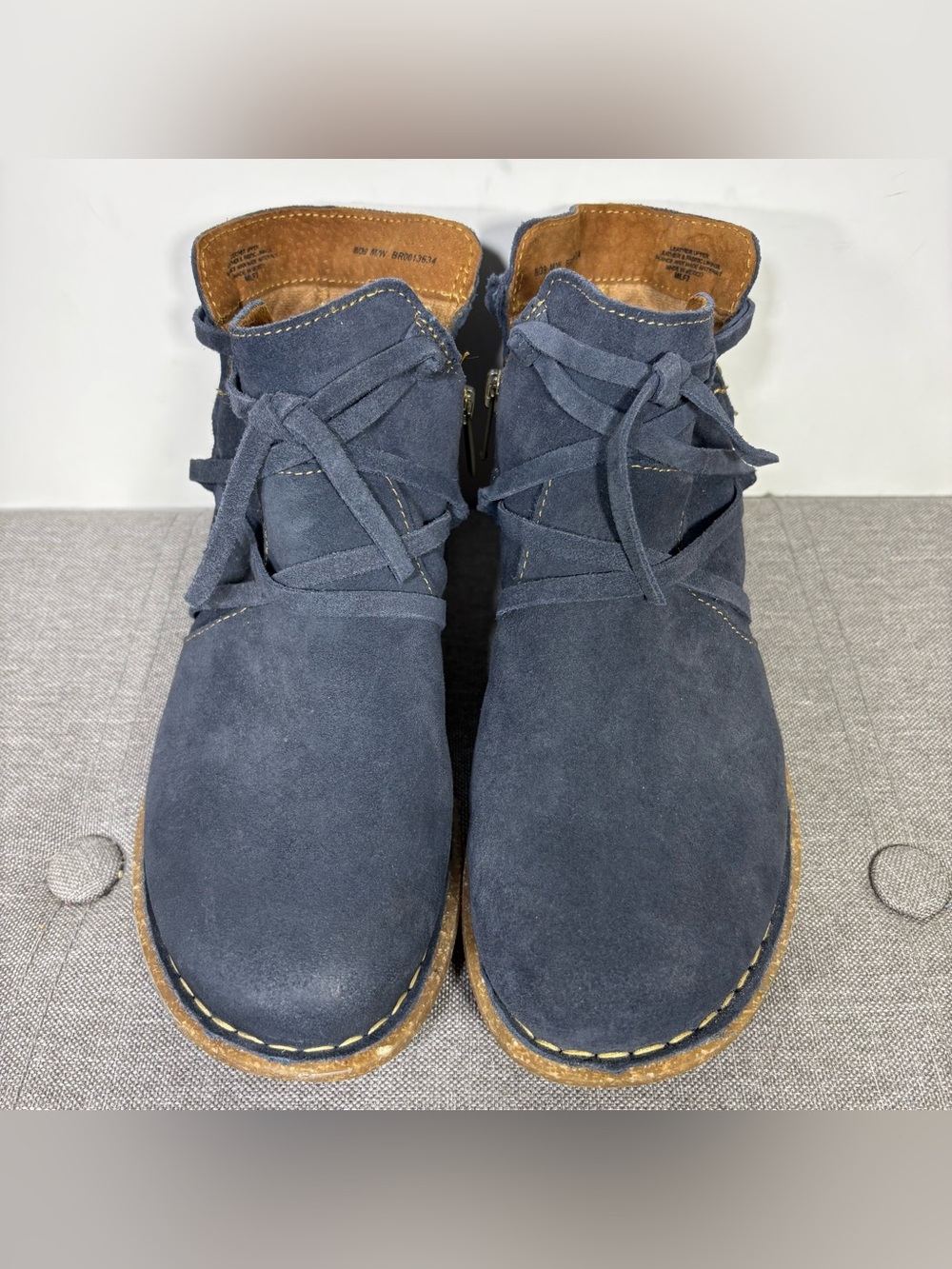 Born Tarkiln Suede Ankle Boots with Wrap Laces- woman’s 8 - Picture 3 of 13